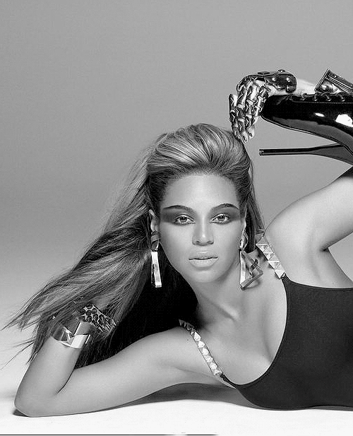 beyonce-sashafierce1.gif